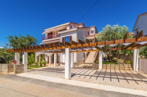 Apartments Balić - Pinezići, Krk